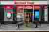 Key Features of Window Digital Signage

Slim & sleek…
